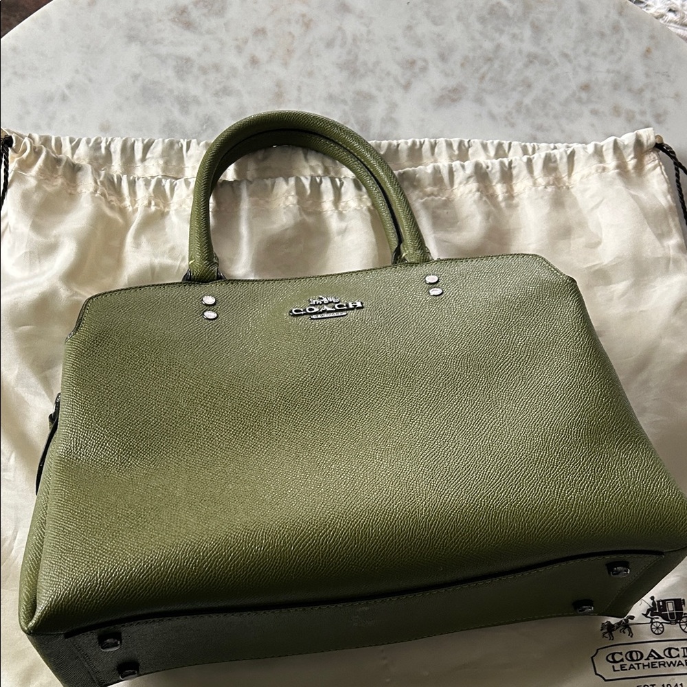 Excellent condition. Coach Lillie green carryall. Avocado green